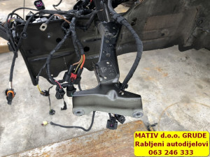 Nosač blatobrana Audi A3 8V SEDAN 2015 LIJEVI