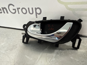 Rucica otvaranja vrata zadnja lijeva Nissan Qashqai 2014