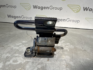 Baglama vrata prednja desna Volkswagen Passat 7