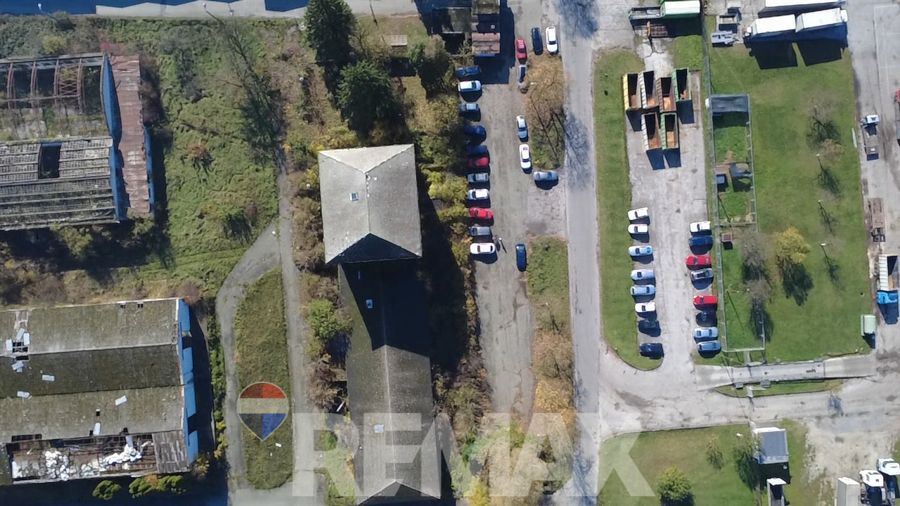 Poslovni objekat 1500m2 | Veliki parking | Novi Grad 5