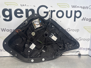 Podizac prozora zadnji desni Mercedes W213 2017 (fotografija 2)