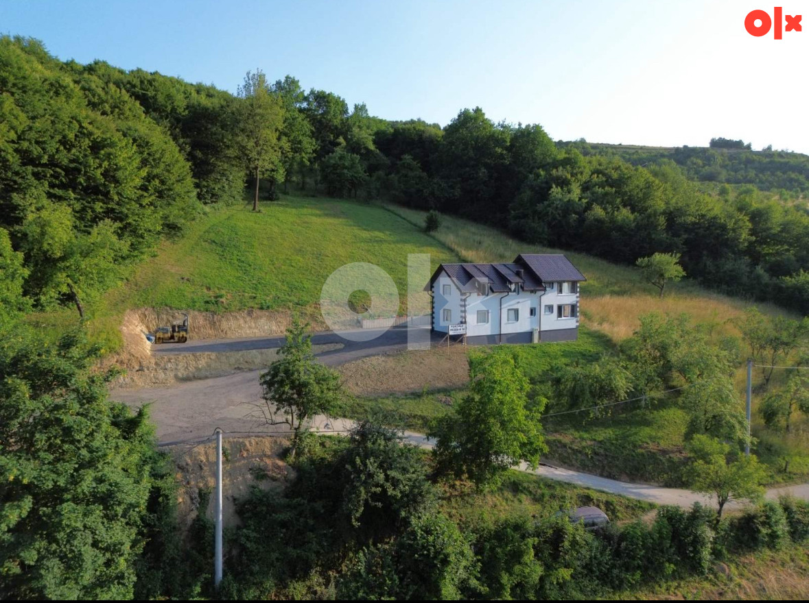 Ribarići-Parcela 9000m2 Zemljište+Kuća 180m2 2