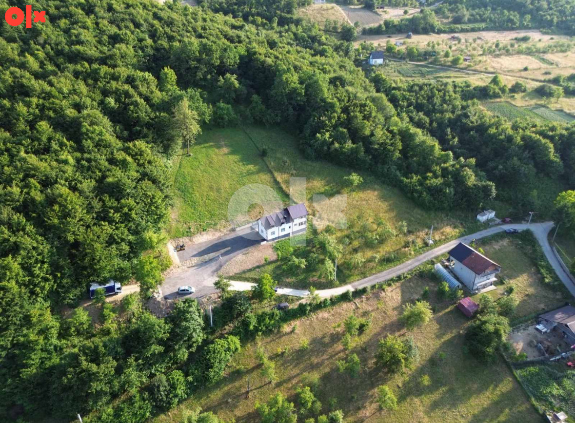 Ribarići-Parcela 9000m2 Zemljište+Kuća 180m2 3