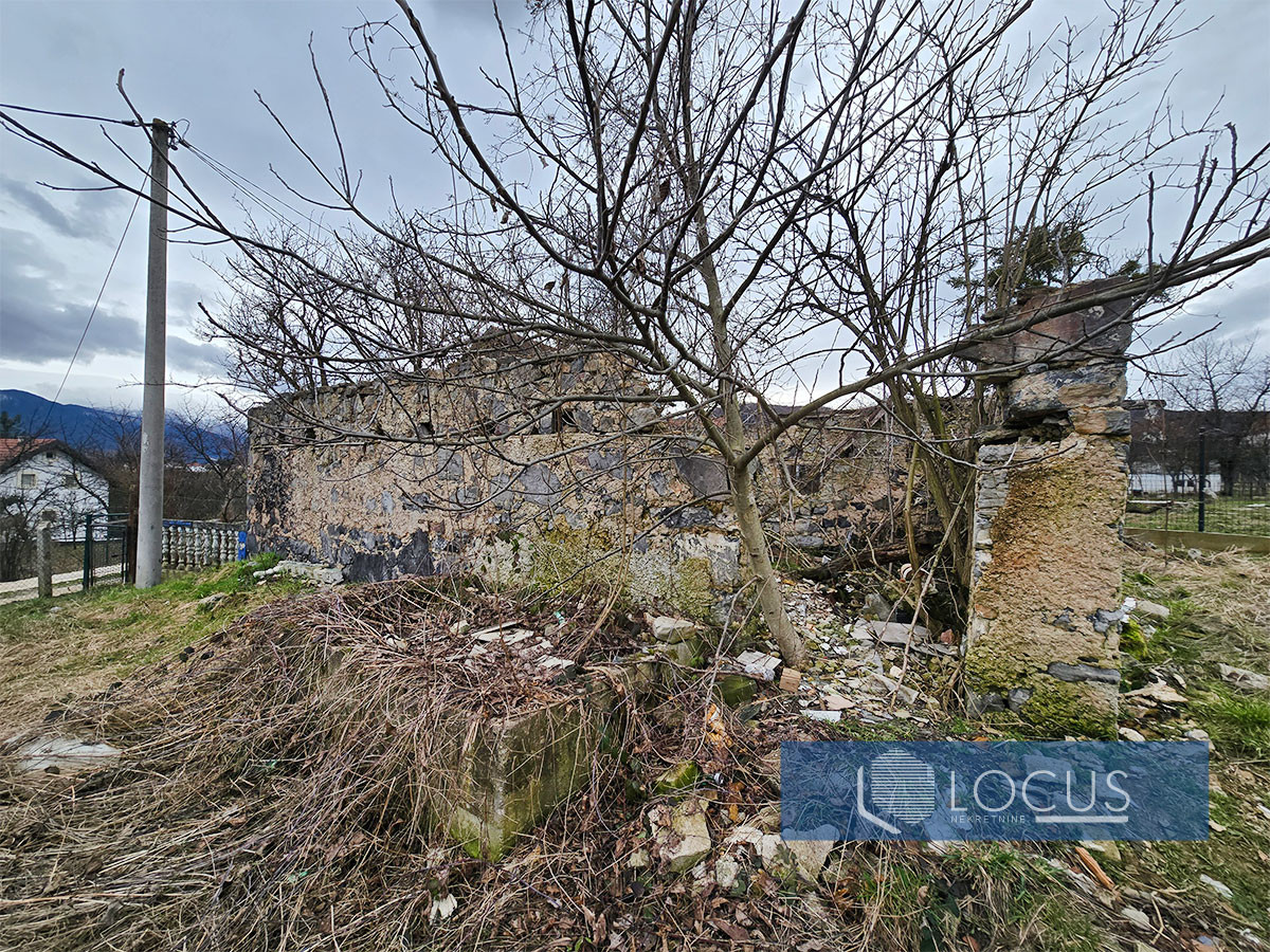 LOCUS: Građevinksa parcela 608m2, Miševići, Hadžići 6