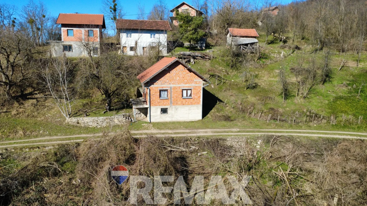 Vikendica u prirodi | 16 km od centra Banja Luke