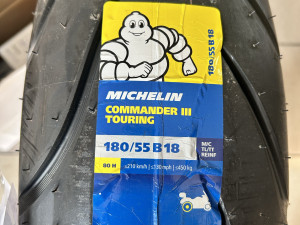 180/55-18 Mishelin Commander III