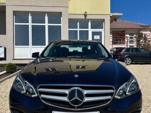 Mercedes-Benz E 250 Facelift ambient light Koža  Kamera 360 Led