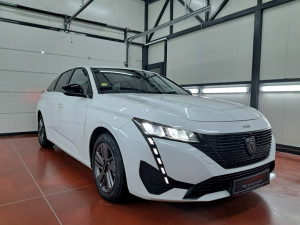 PEUGEOT 308 2023 GOD AUTOMATIK F1 LANAC 8 mm FUL LED VIRTUL NOVO