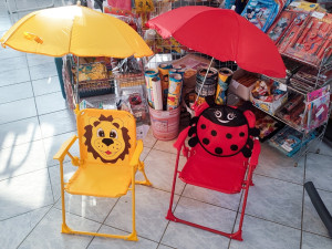 DJEČIJA STOLICA NA RASKLAPANJE SA SUNCOBRANOM