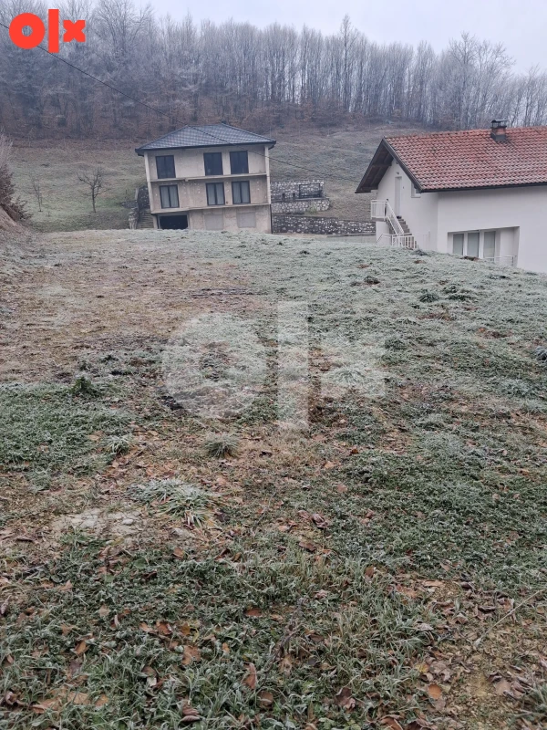 Zemljište Hadžići centar 850m2 2