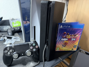 Playstation 4 ps4 slim