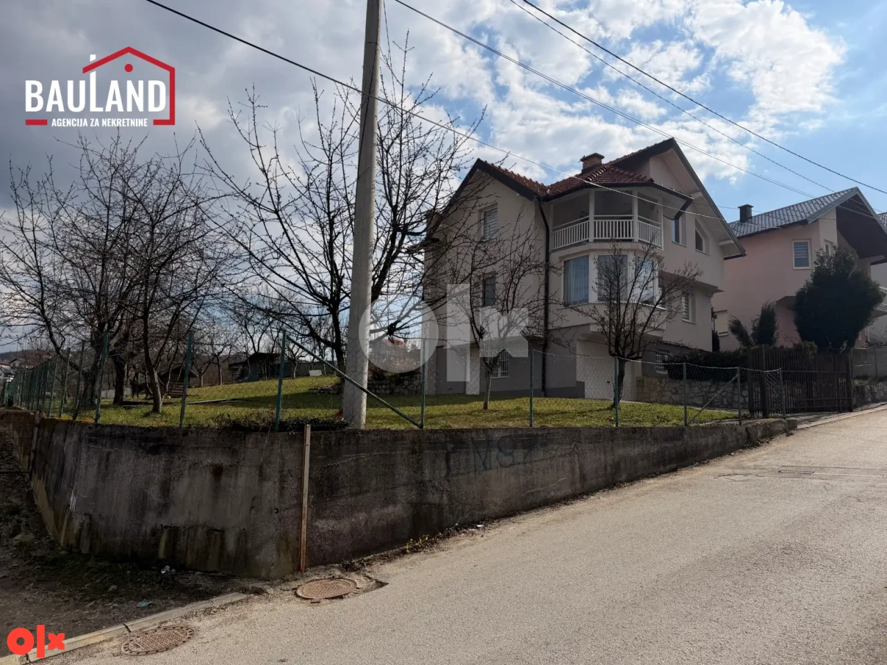 Kuća na parceli od 877m2 / Zabrđe, Novi Grad Sarajevo 2