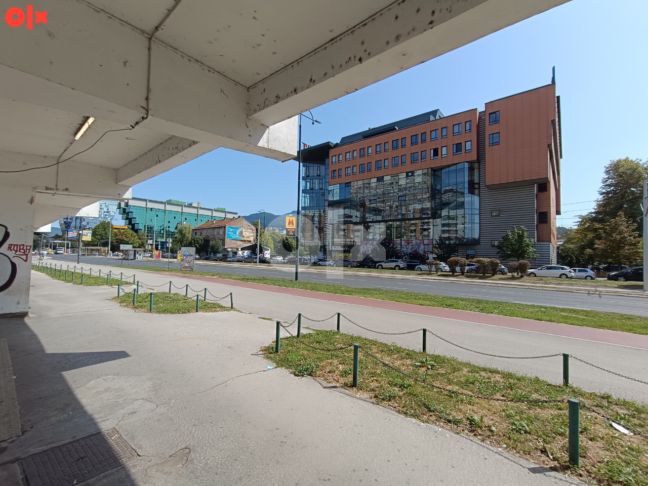 Poslovni prostor 400m2 Novo Sarajevo 5