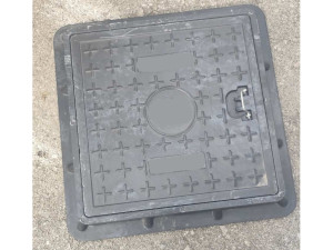 PVC poklopac šahta 60x60cm, otvor 50x50cm - 32144