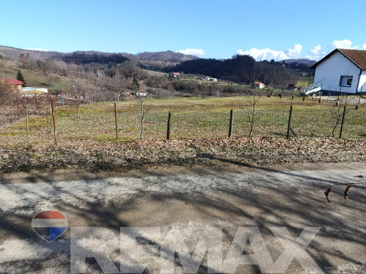 Zemljište 3000m2 u  Jablanu-priroda,infrastruktura i mir
