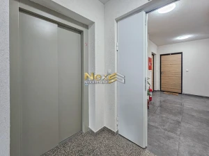 Trosoban stan Lukavica/Istočno Sarajevo 62m2 photo 4