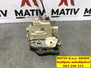 Brava vrata zadnja DESNA Audi Q5 8R 8K0839016C