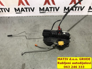 Brava vrata prednja DESNA Opel Zafira C