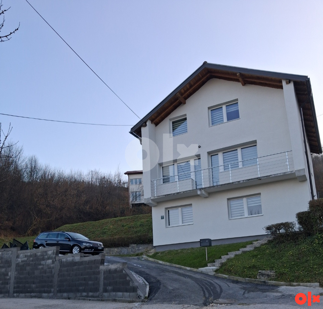 Kuća Hadžići centar 270m2