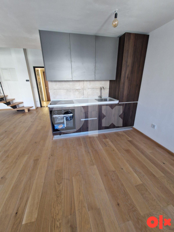 Bjelašnica 77 m2, trosoban dvoetažni + balkon, gratis kuhinja 7
