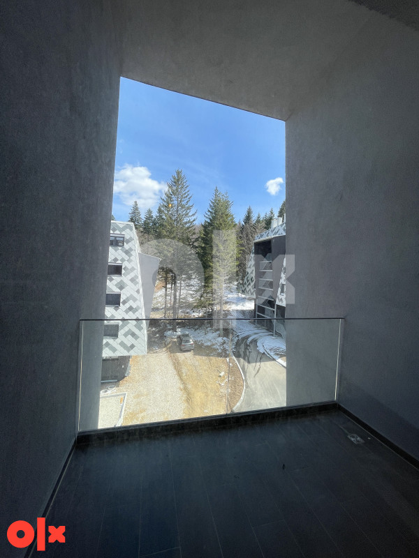 Bjelašnica 77 m2, trosoban dvoetažni + balkon, gratis kuhinja 10