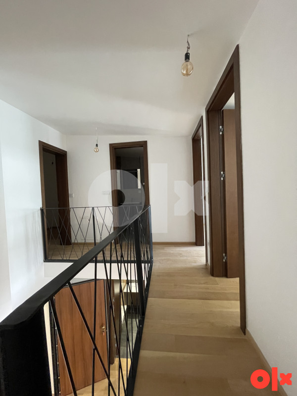 Bjelašnica 77 m2, trosoban dvoetažni + balkon, gratis kuhinja 17