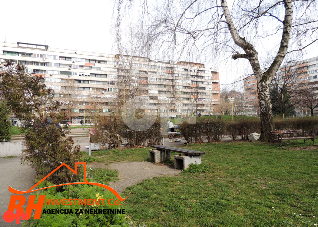 Dvosoban stan  59 m2 Slatina Tuzla