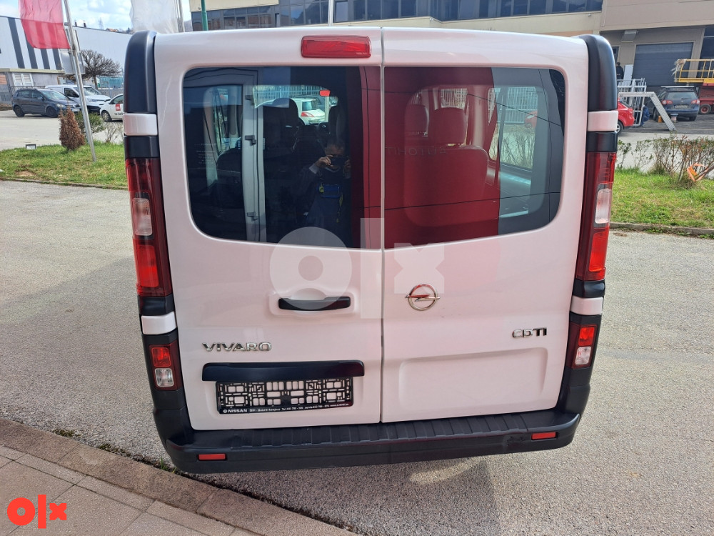Opel Vivaro — fotografija 7