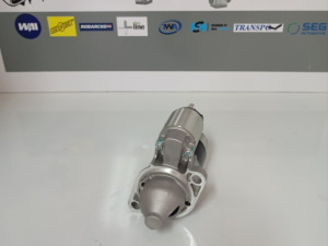 Anlaser alnaser 12V,1,2kw 8Z Hister Yale
