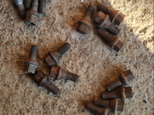 Sarafi za tockove golf 1 2 3 passat pasat vijci felge