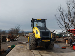 Tamponski valjak BOMAG BW 211 D-5 SL (10 620kg)