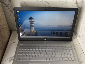 Laptop HP ENVY i7-7500U 8gb/120gb SSD