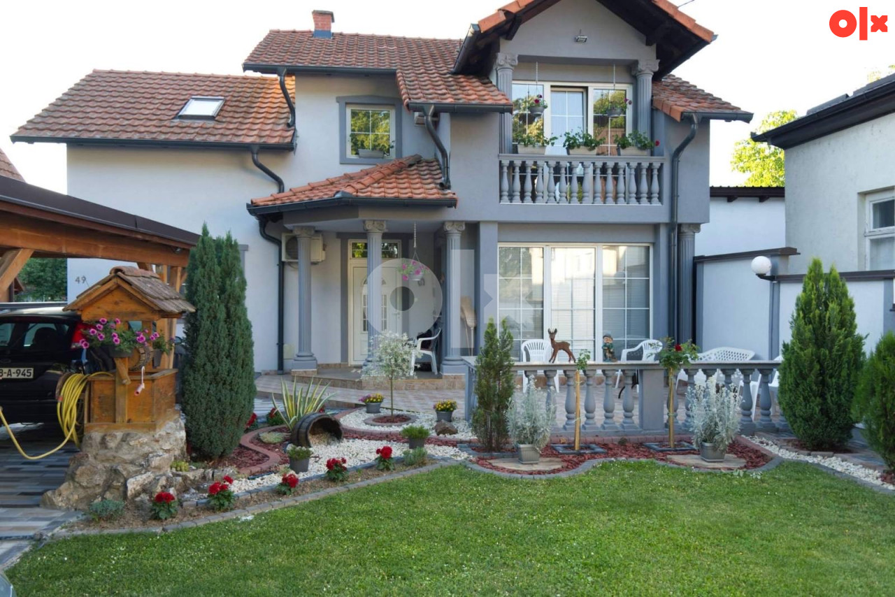 Kuca u centru Bijeljine 730 m2 placa 3