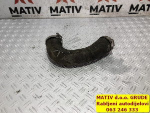 Crijevo INTERKULERA Audi Q5 8R 2,0 TDI 2014 8R0145709H