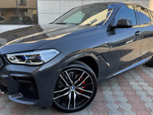 BMW X6 3.0 D "M-PAKET" Laser Iconic Glow Kam 360 HeadUp Alu 22"
