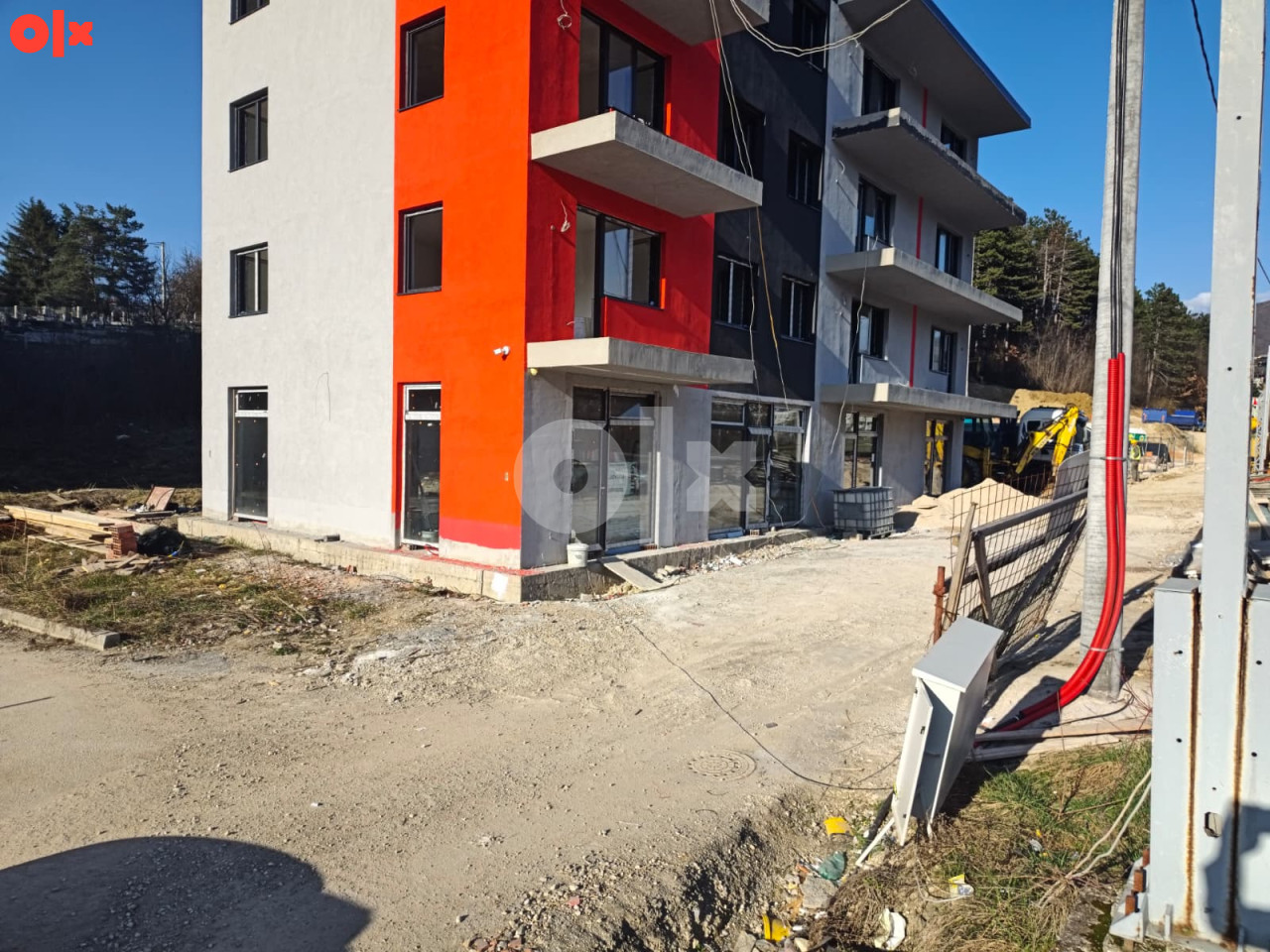 Ekskluzivni poslovni prostor na  kružnom toku VOGOŠĆA 82 m2 6