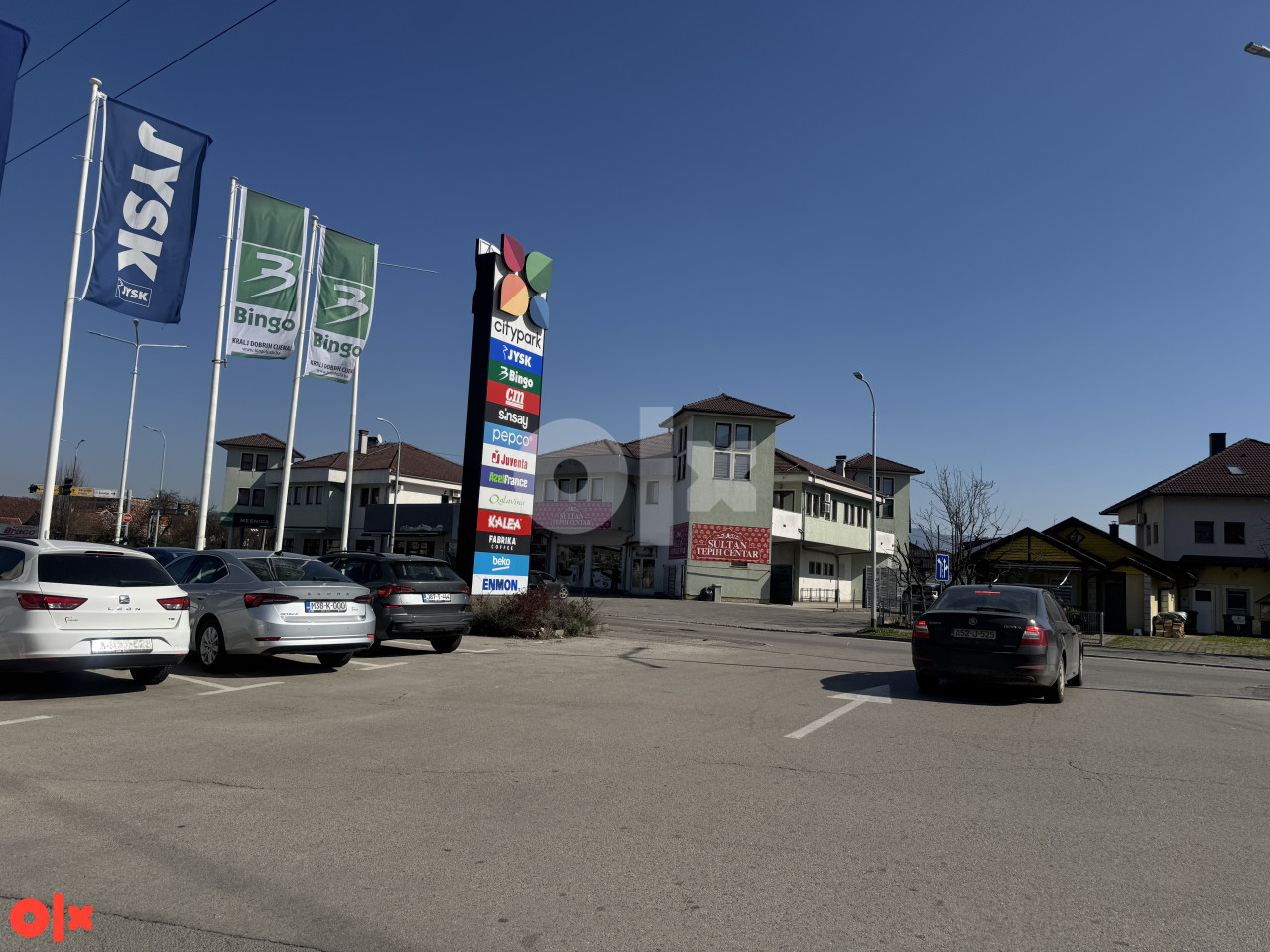 Garaže, skladišta ,Bihać 1000 m2 (dimenzije po potrebi)