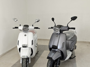 Morbidelli SC125RE Retro Vespa skuter *NOVO*