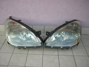 Farovi Citroen C5 / 01-04.god.