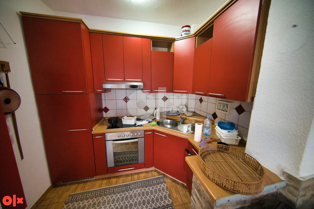 Kuća u centru Sanski Most 270m2 10