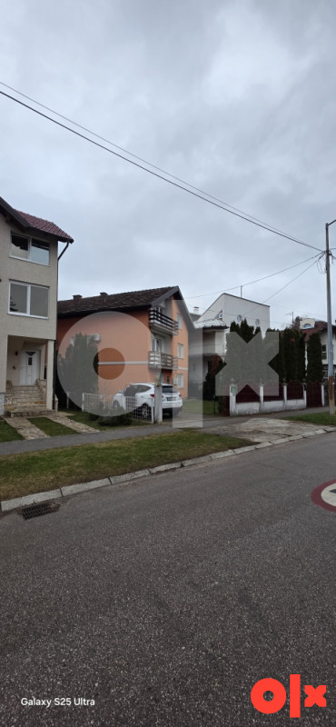Stan u kući Ilidža 90m2