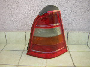 Desno stop svjetlo Mercedes A klasa / w168