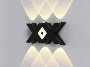 Zidna lampa Dubai X-Line