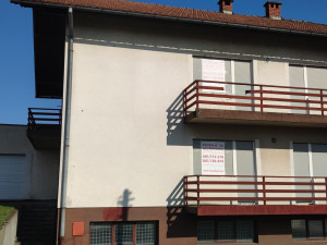 Kuća sa okućnicom i poslovnim objektima Derventa photo 2