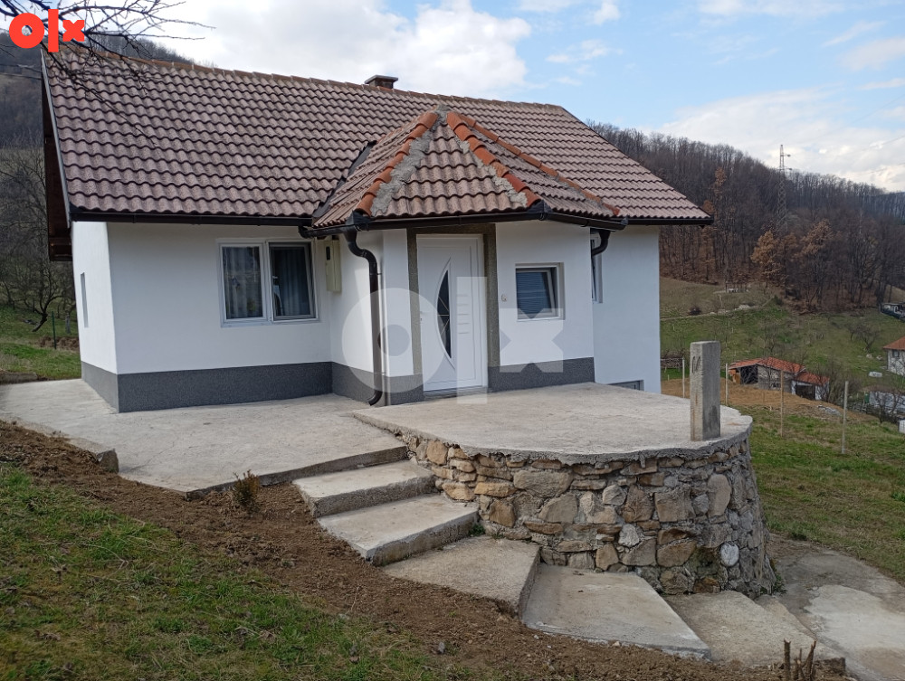 Kuća Zenica + okućnice 2000 kvadrata 2