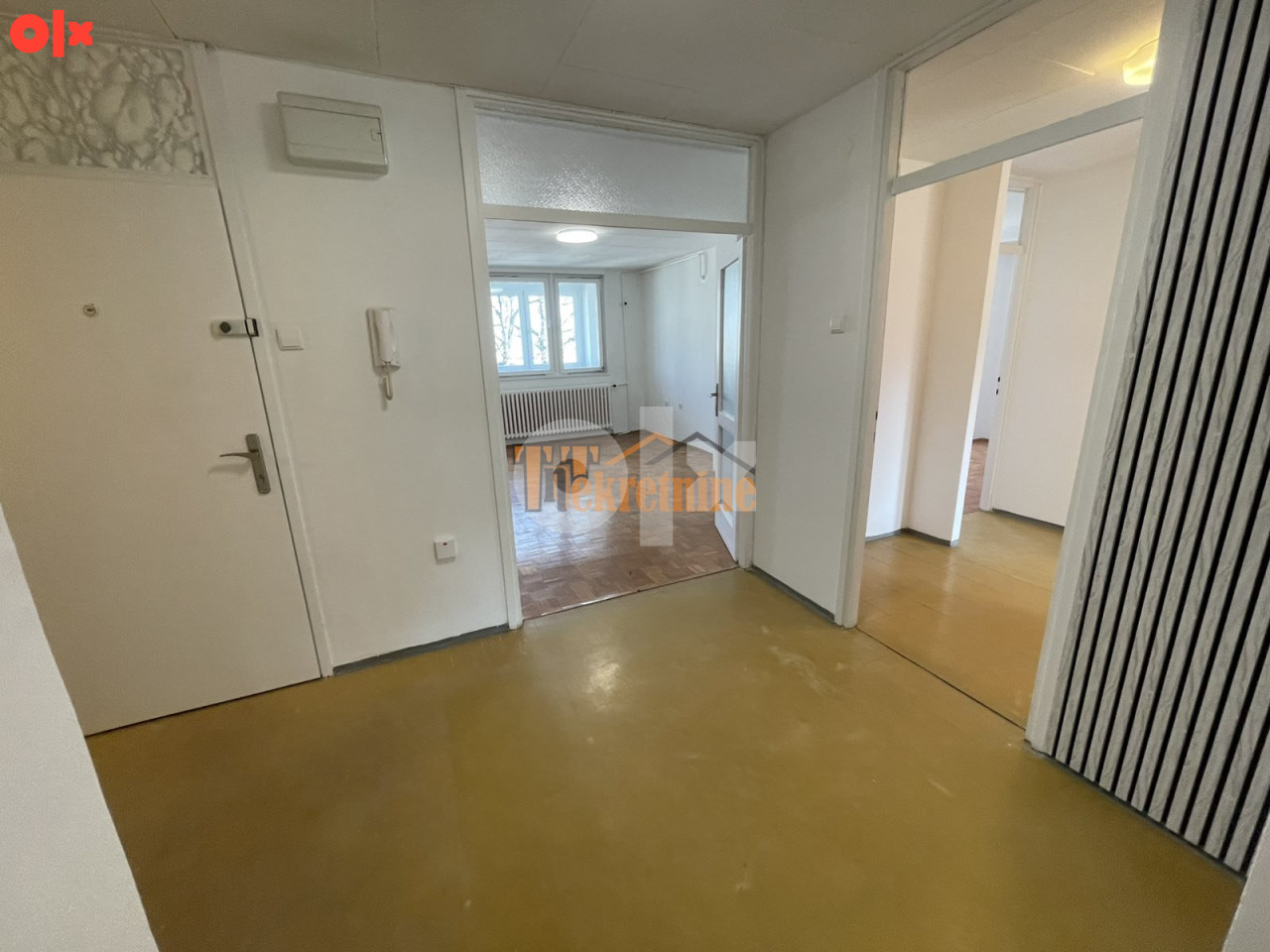 Trosoban stan 83 m2 - Centar 2
