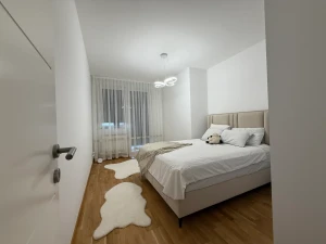 Najtrazenija zgrada namješten trosoban stan Istočno Sarajevo 90m2 photo 5