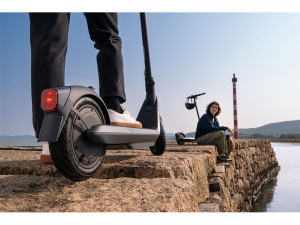 Električni romobil scooter Segway Ninebot E2 Pro