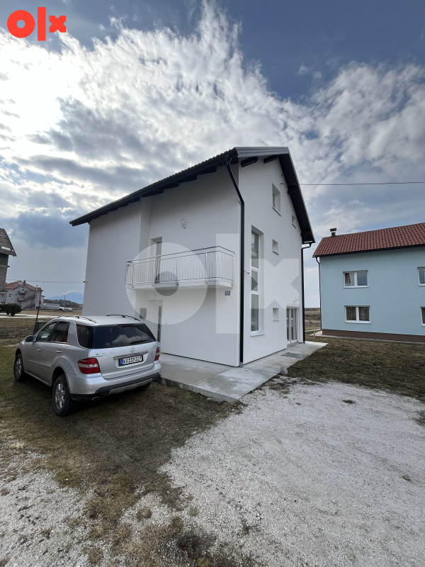 Kuća Kupres, ul. Zrinko Frankopanska bb  novogradnja 192 m2 2