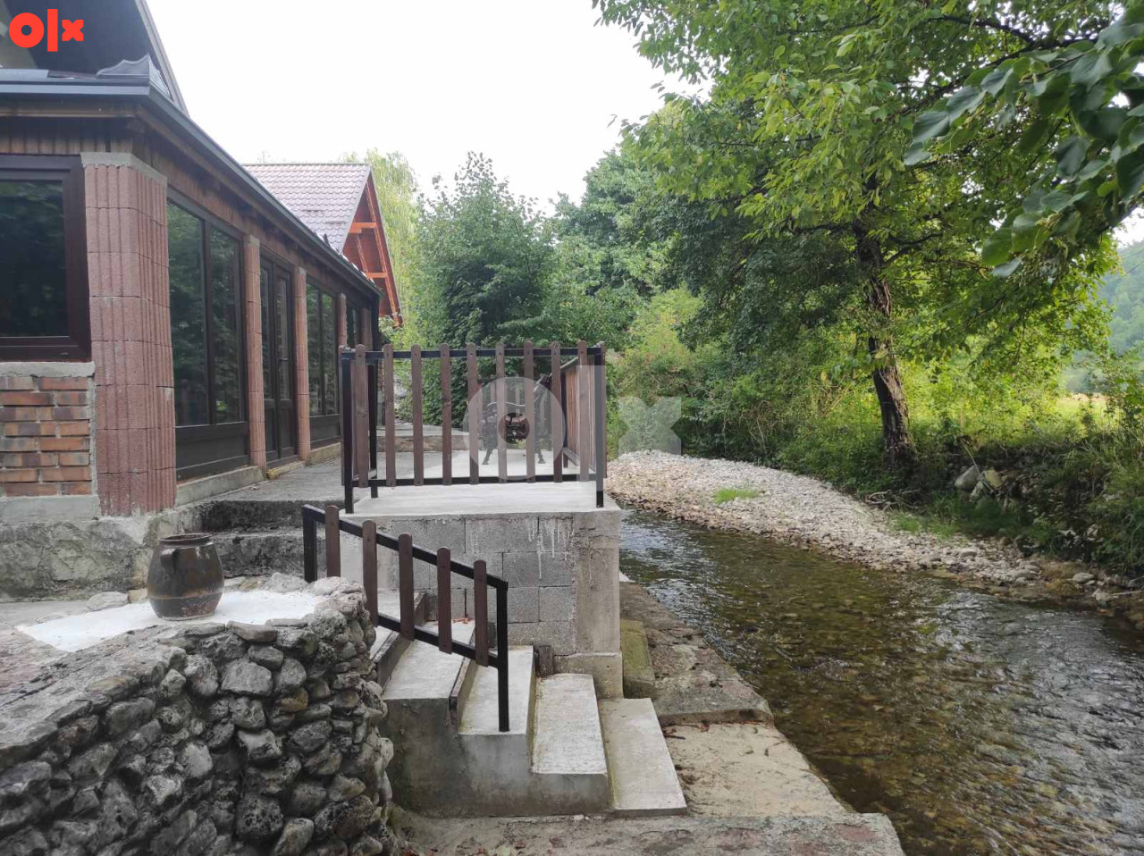 PRODAJE SE - Vikendica uz Potok- DOBRENICA - BIHAĆ 2